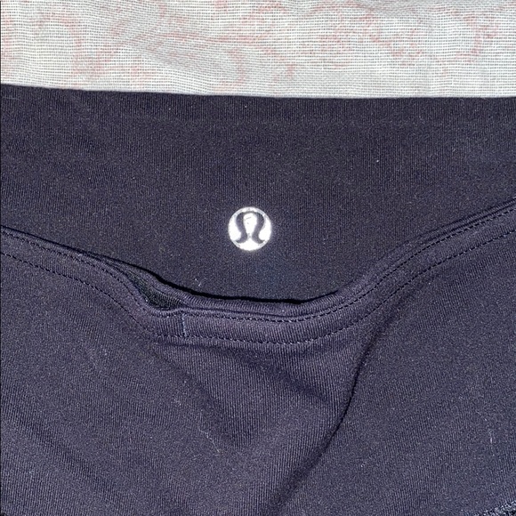 Classic Lululemon Leggings - Picture 2 of 2